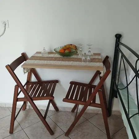 Trifyllianika Calm View Trifillianika