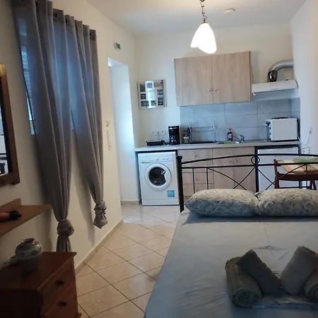 בית כפרי Trifyllianika Calm View Trifillianika