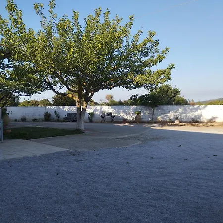 Trifyllianika Calm View בית כפרי *