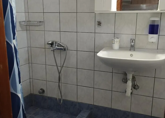 Trifyllianika Calm View * Trifillianika